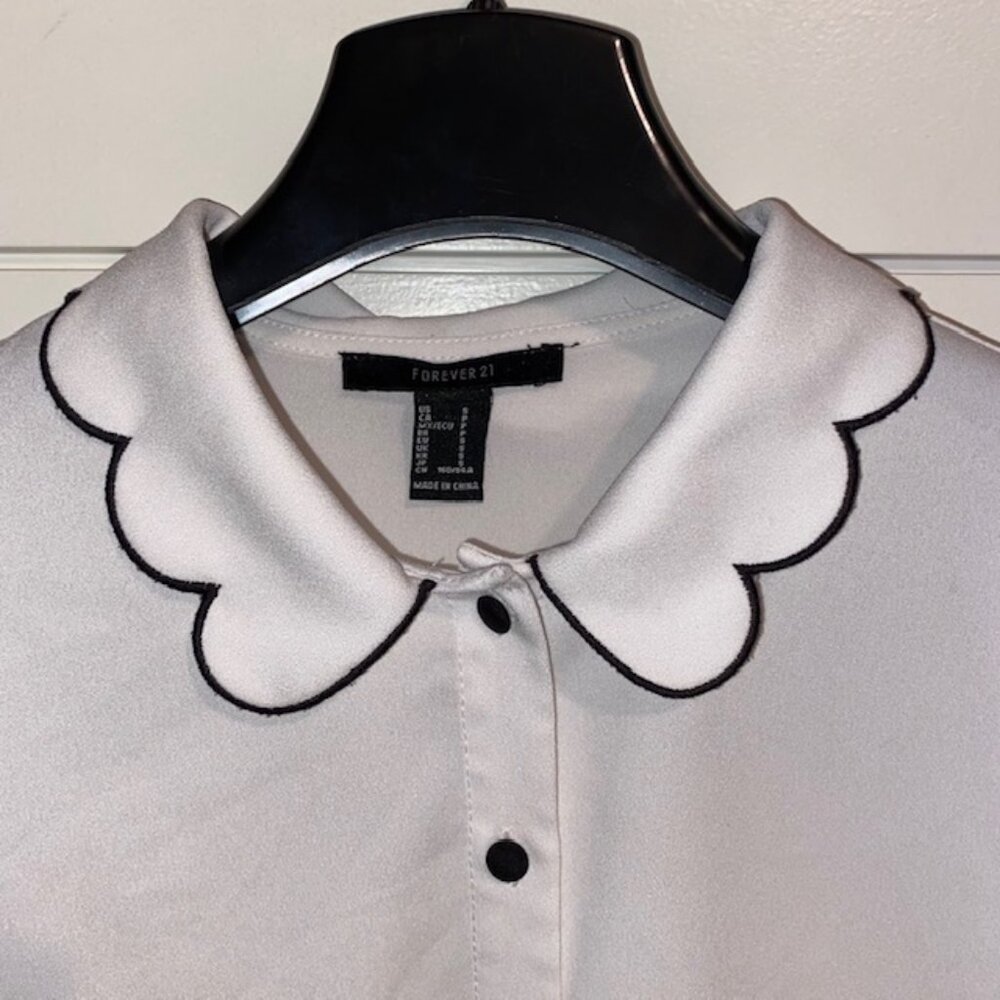 Forever 21 Scalloped Collar White Button-Down Shirt – Black Trim, Small - Picture 2 of 5